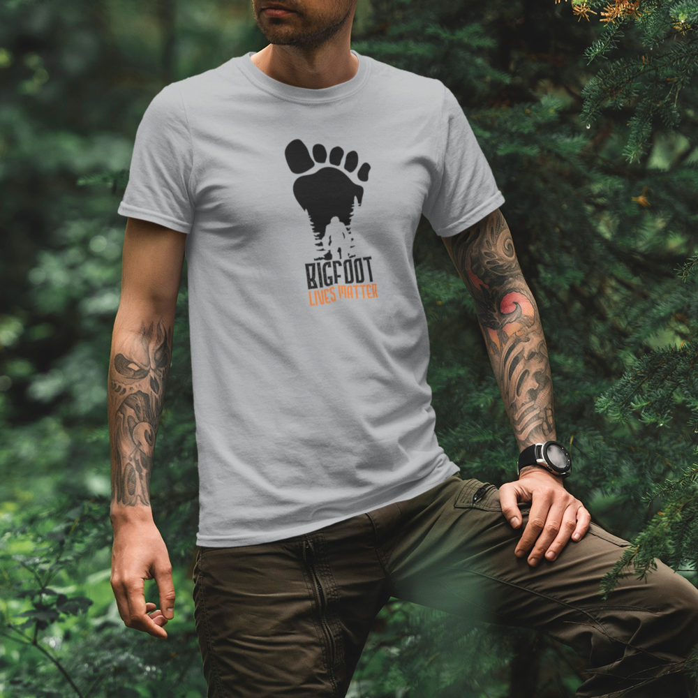 Bigfoot Lives Matter Man T-Shirt - Tanks Treasures