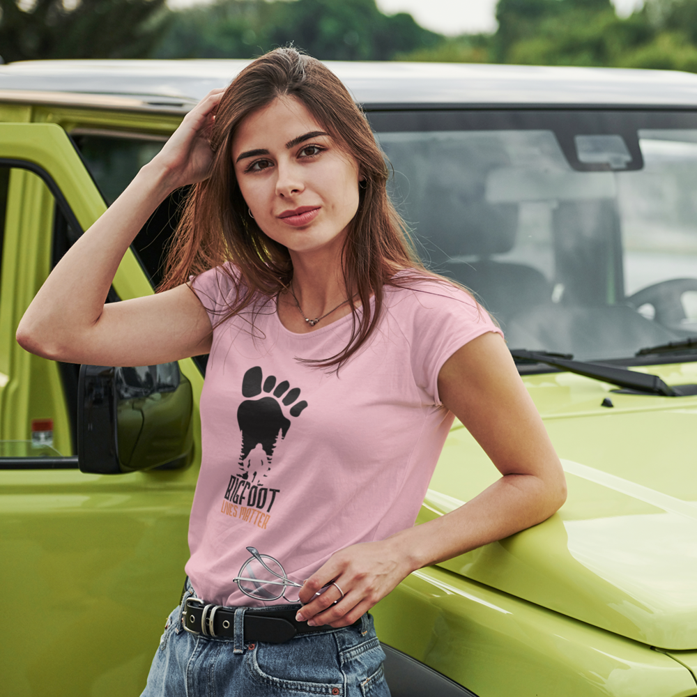 Bigfoot Lives Matter T-Shirt for Women - Tanks Treasures