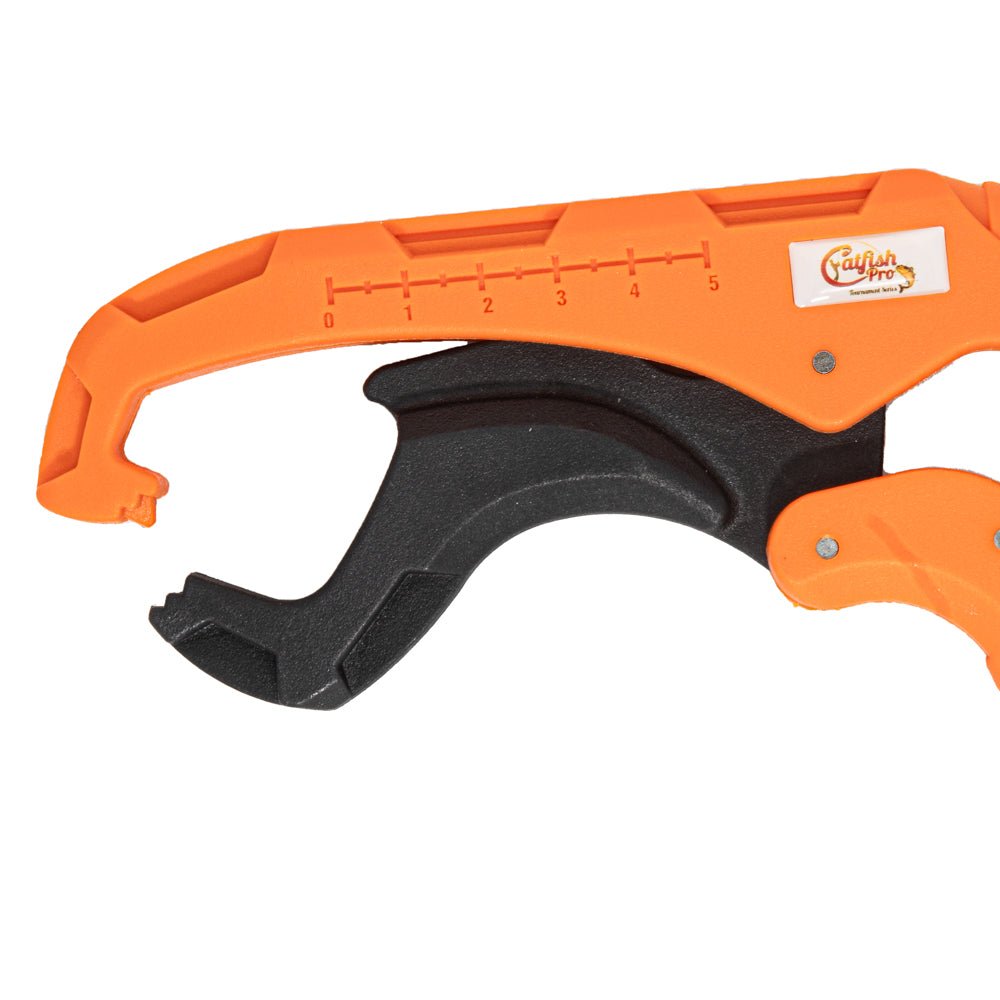 🎣 Heavy-Duty Fish Grip